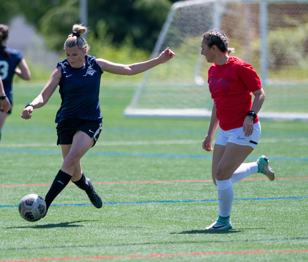 Soccer gameplay kick